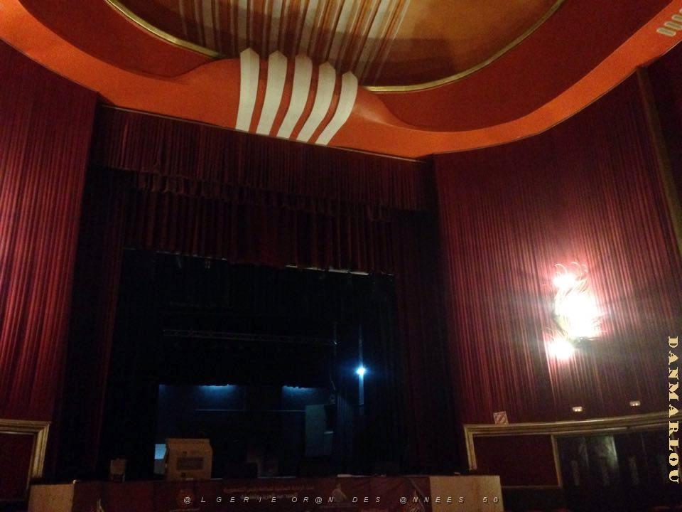 ORAN cinema LE REGENT devenu LE MAGHREB (4).jpg